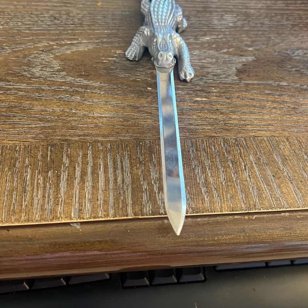 Purple and Silver Reptile Figurine with Textured Scales - Picture 4 of 4